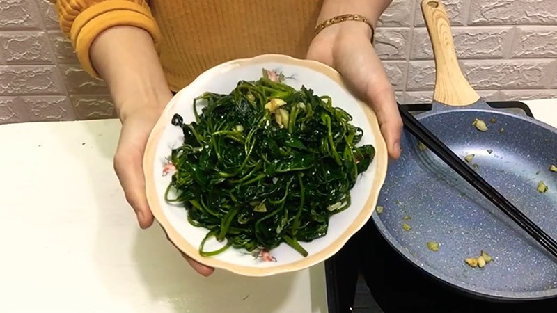 Tổng hợp 12 món rau xào tỏi dân dã thơm ngọt, cực kì hao cơm