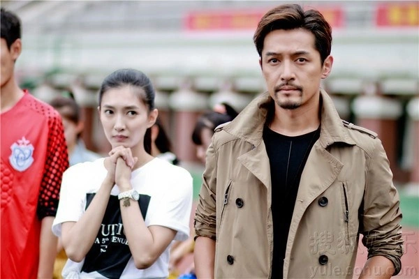 Giang Sơ Ảnh: Mối tình tan vỡ với Hồ Ca, bị đồn cướp chồng đàn chị
