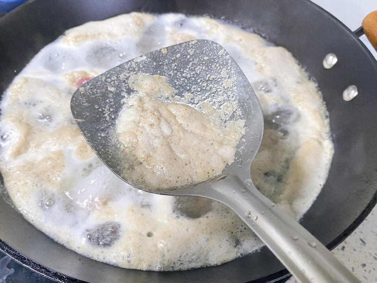 Hướng dẫn cách nấu mì quảng gà ngon “chuẩn” vị Đà Nẵng tại nhà