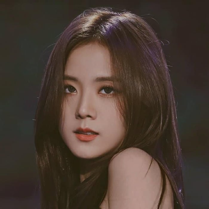 Jisoo đọ sắc với thách thức - Bức tranh hình ảnh Jisoo Blackpink khiến người ta trầm trồ, đầy cuốn hút