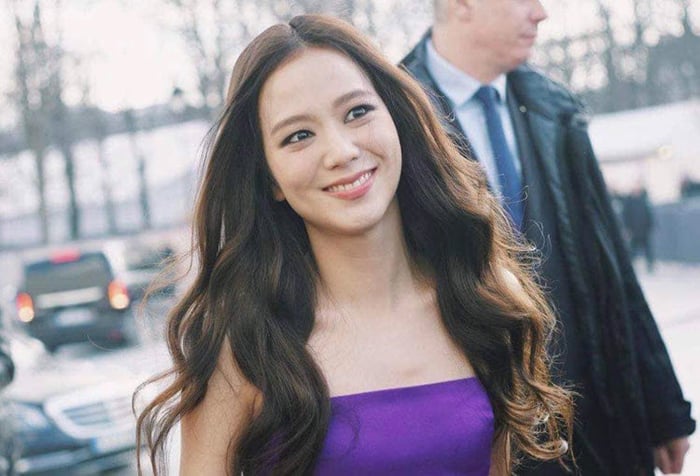 Jisoo đọ sắc với thách thức - Bức tranh hình ảnh Jisoo Blackpink khiến người ta trầm trồ, đầy cuốn hút