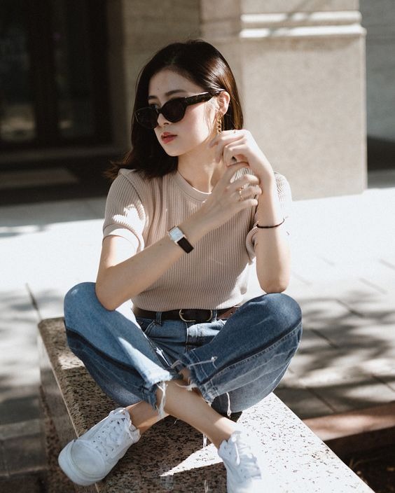 7 dáng chụp ảnh đường phố đậm chất fashion, cho bạn thỏa sức “bung skill”