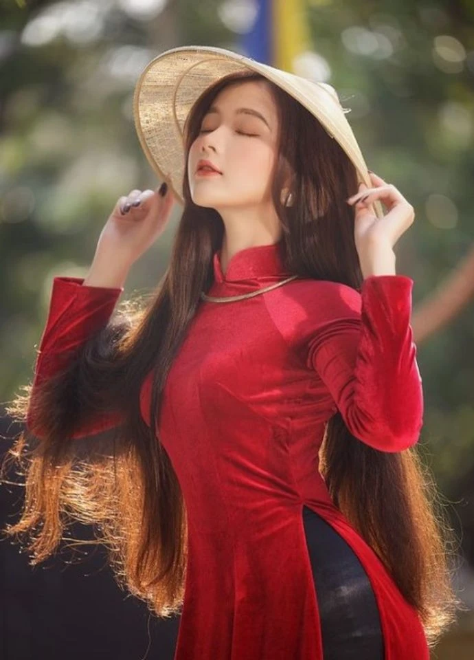 Top 15+ kiểu tóc dài đẹp không bao giờ lỗi mốt cho phái nữ