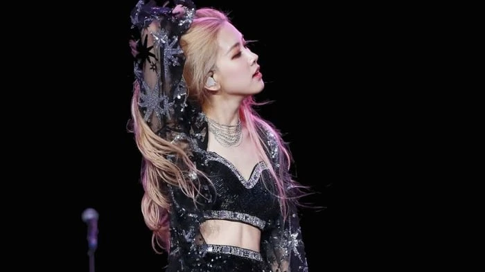 Tổng hợp những hình ảnh dễ thương và đáng yêu nhất của Rose Blackpink